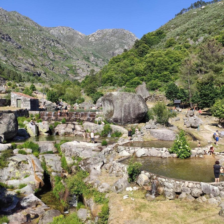 Vila Da Laje - Onde A Natureza O Envolve - Serra Da Estrela أوليفيرا دو هوسبيتال المظهر الخارجي الصورة